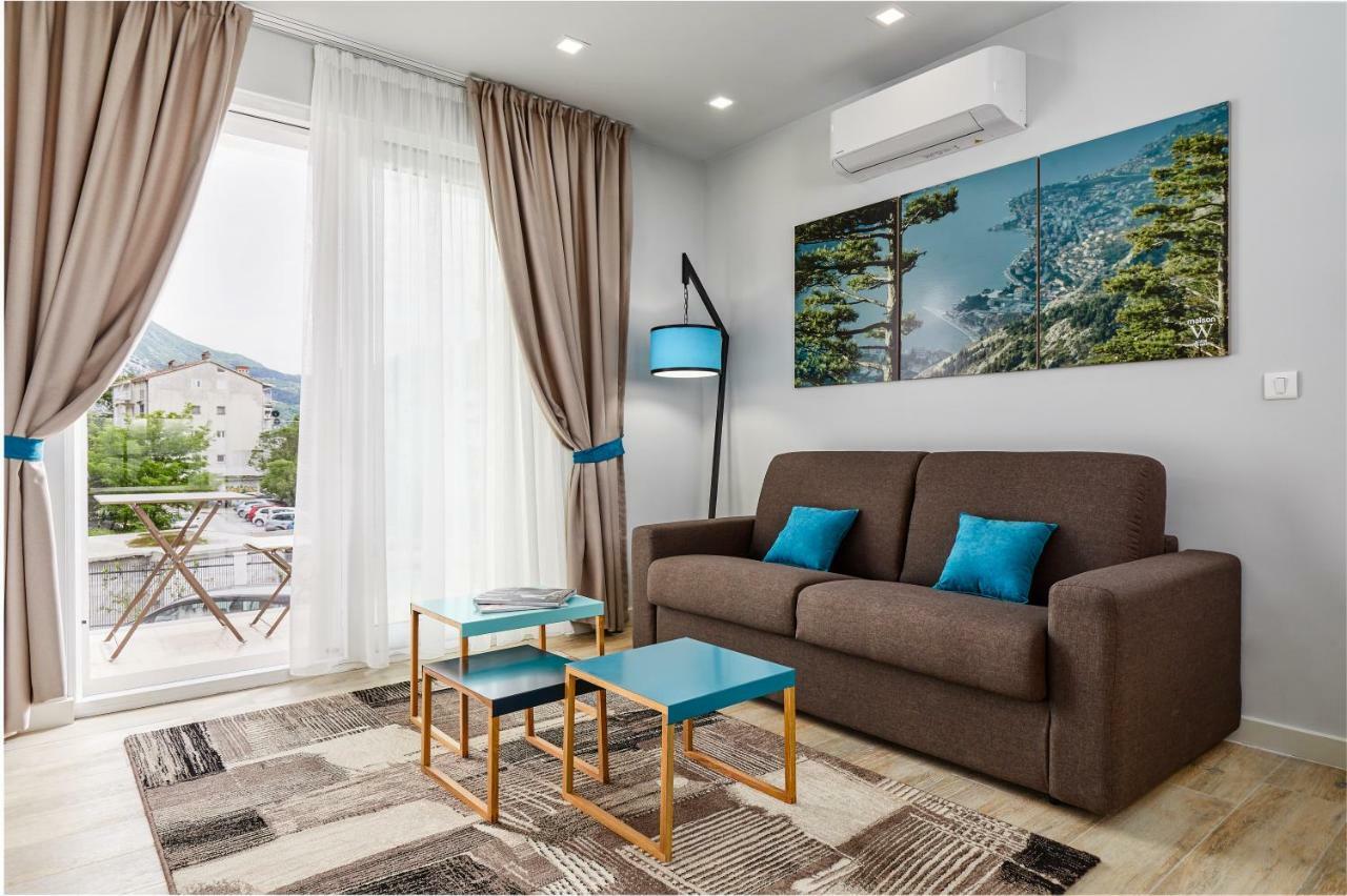 Maison W Kotor Bagian luar foto